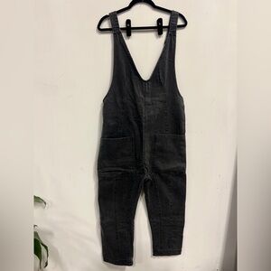 We The Free high roller washed black denim Overalls nwot xs